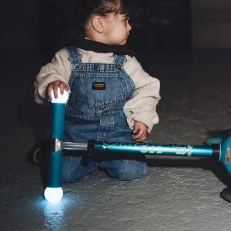 Hulajnoga Mini Micro Deluxe Magic Aqua LED świecące kółka i uchwyty