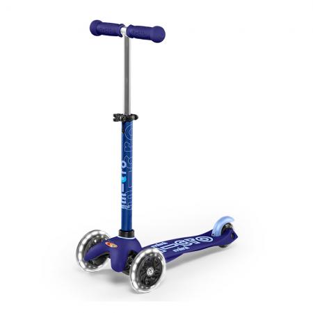 Niebieska hulajnoga Mini Micro Deluxe LED Blue